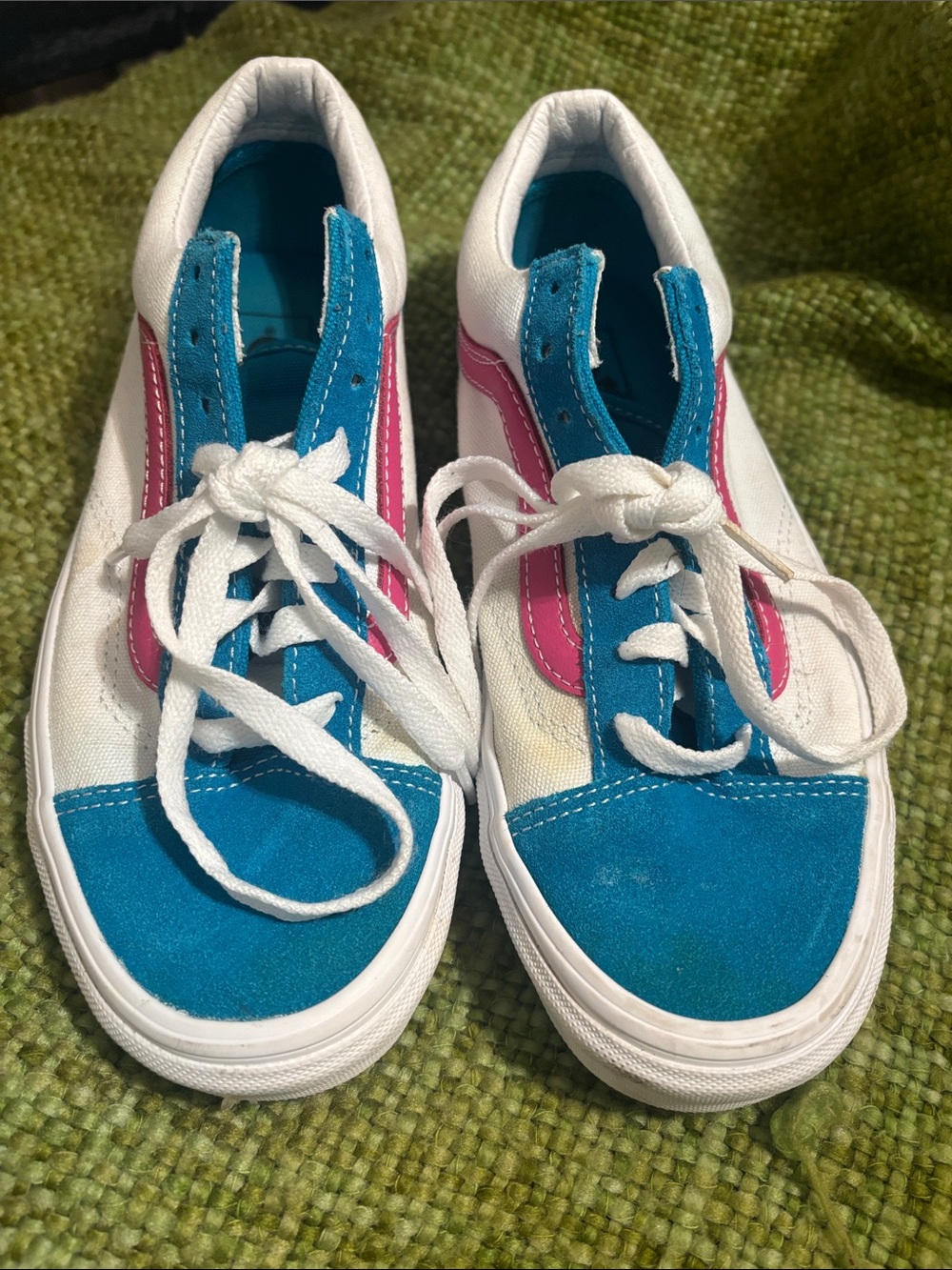 Vans Low-Top Sneakers in Teal, Pink & White